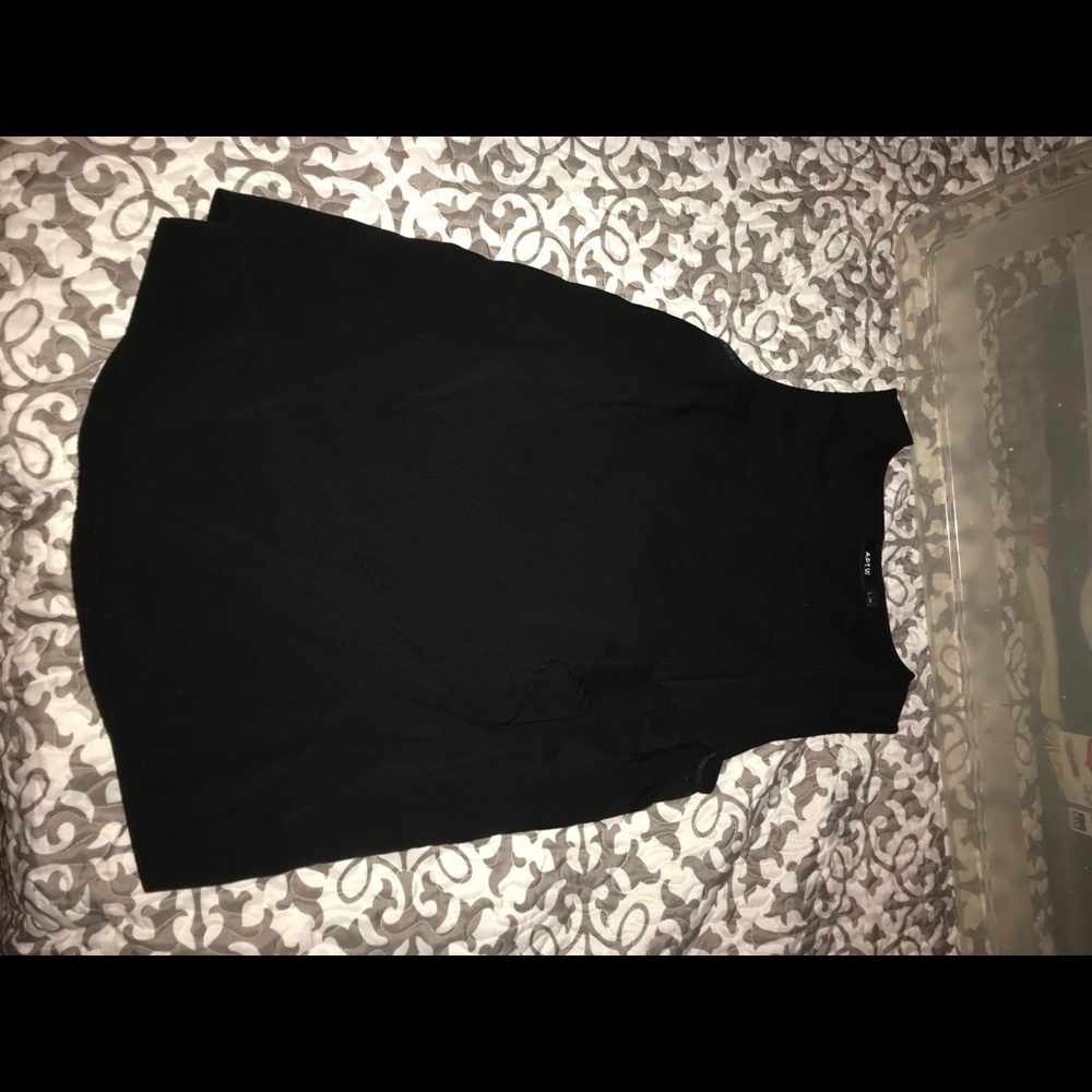 Black tank top with ruffle